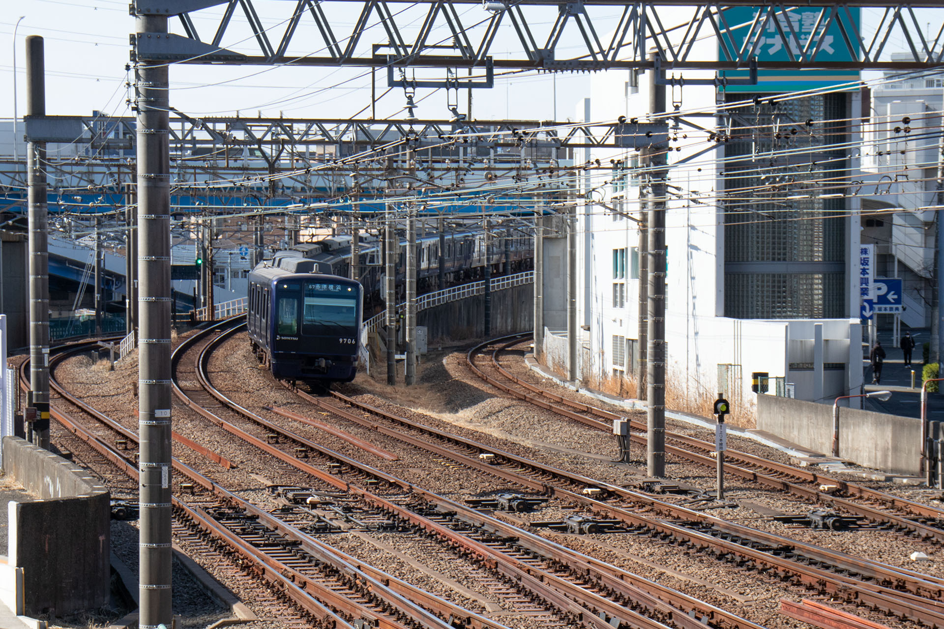 二俣川駅西側の線路